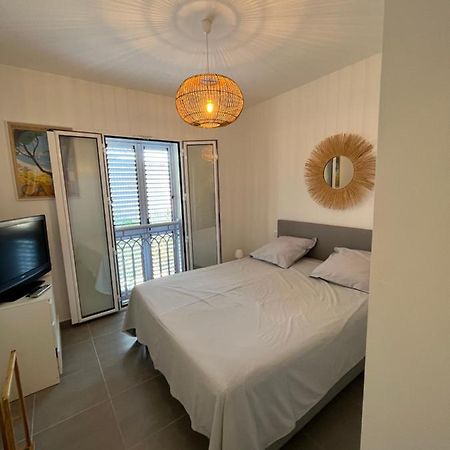 Appart Avec Terrasse Vue Sur Mer Exceptionnelle LʼÎle-Rousse Extérieur photo
