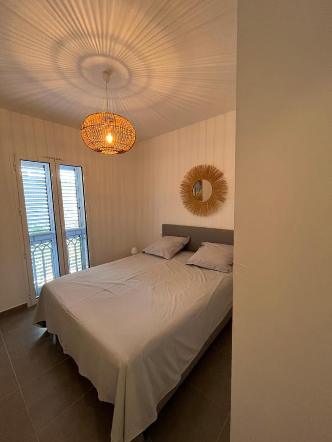 Appart Avec Terrasse Vue Sur Mer Exceptionnelle LʼÎle-Rousse Extérieur photo